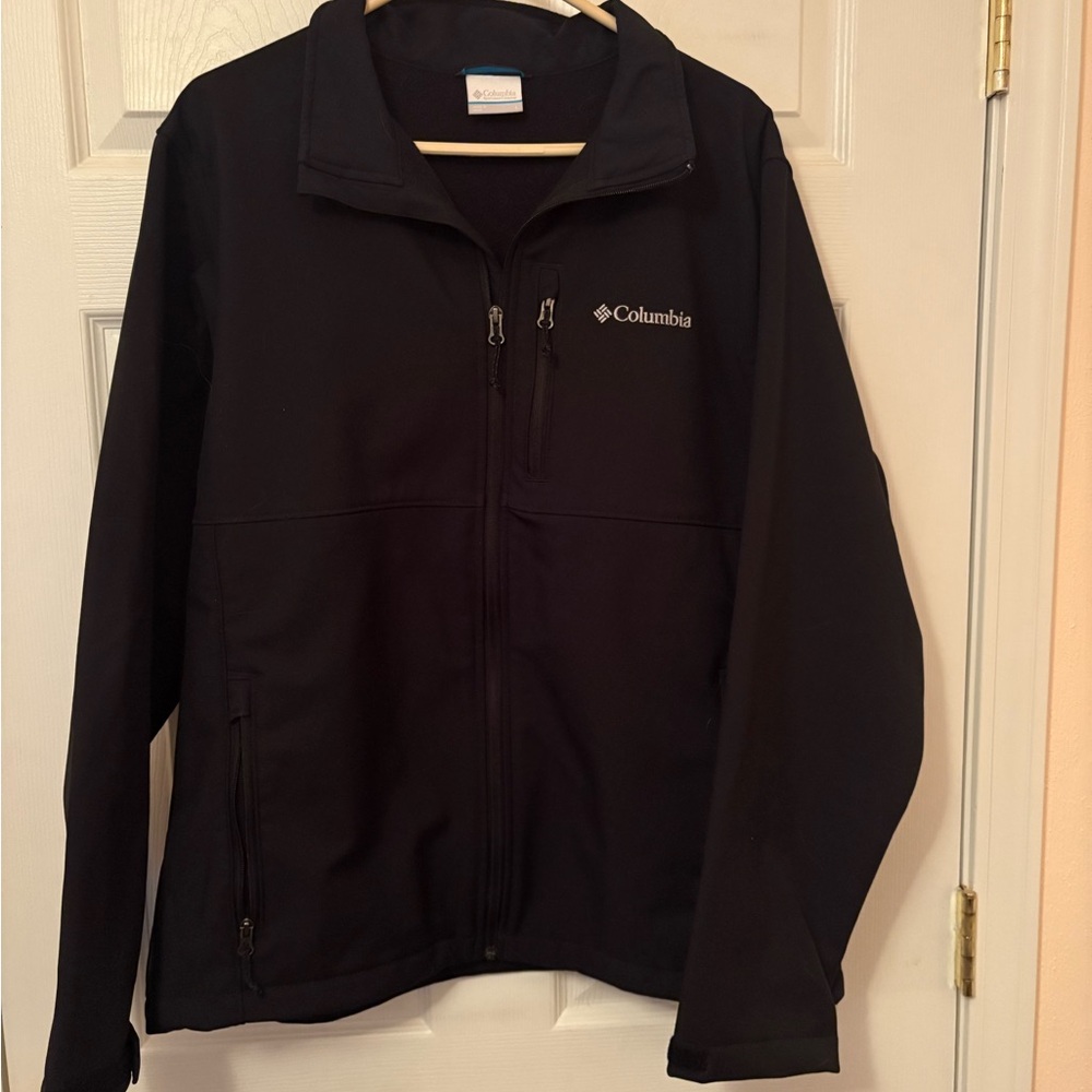 Columbia Men's Black Jacket
